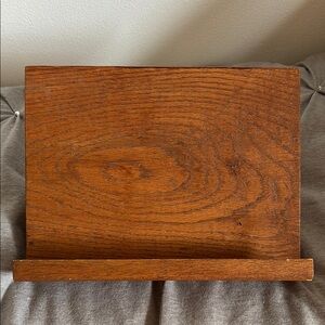 Wooden cookbook stand